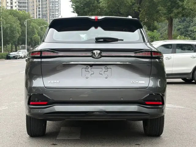 Changan CS75 Plus — Фото автомобиля 6