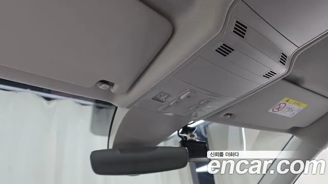 Volkswagen Tiguan Tiguan 2 поколение 2.0 TDI Premium — Фото автомобиля 19
