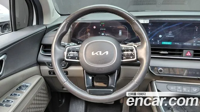 Kia Carnival Generation 4 — Фото автомобиля 20