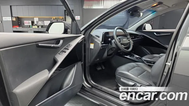 Kia Niro New — Фото автомобиля 15