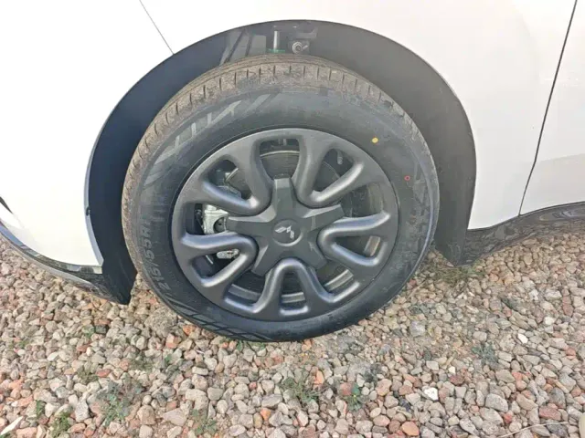 Wuling Starlight — Фото автомобиля 22