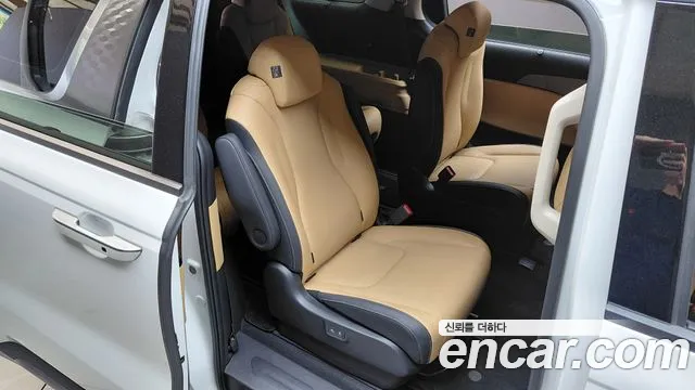 Kia Canival Carnival 4 поколение Бензин 9 мест Noblesse — Фото автомобиля 9