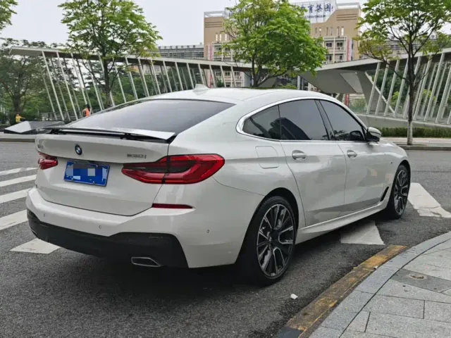 BMW 6 Series Gran Turismo — Фото автомобиля 6
