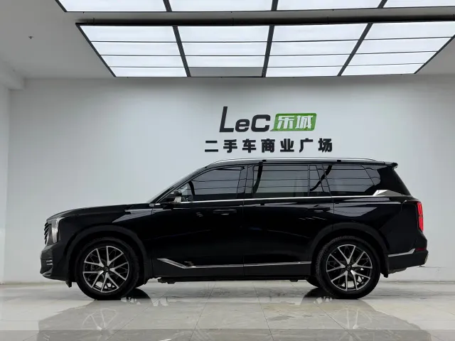 GAC Trumpchi GS8 — Фото автомобиля 18