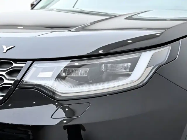 Land Rover Discovery — Фото автомобиля 9