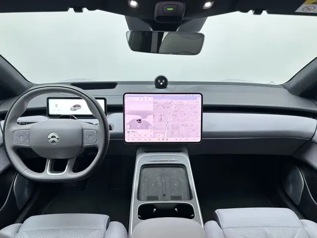 Nio ET5 — Фото автомобиля 12