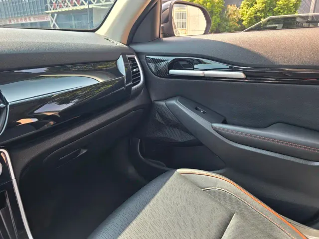 Kia Seltos — Фото автомобиля 19