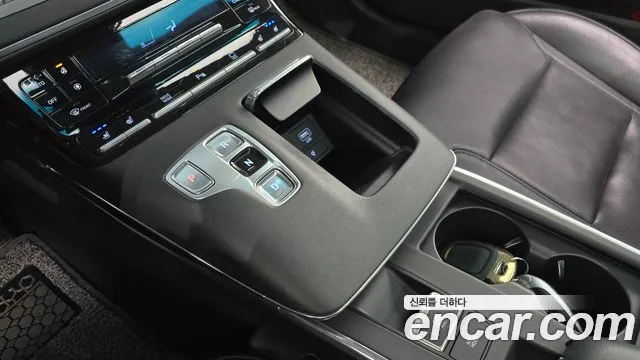 Hyundai Grandeur Grandeur (New) — Фото автомобиля 9