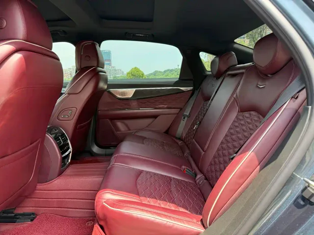 Cadillac CT6 — Фото автомобиля 9