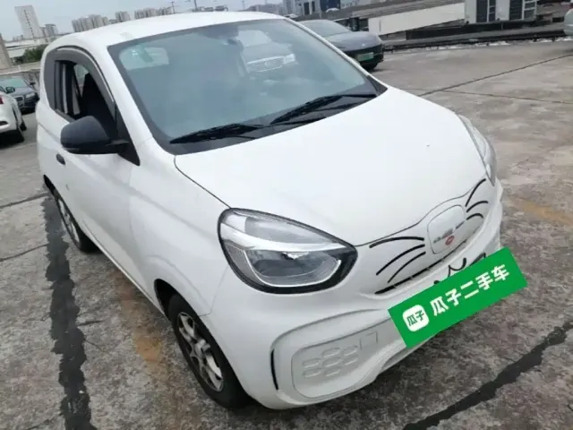Roewe Clever — Фото автомобиля 3