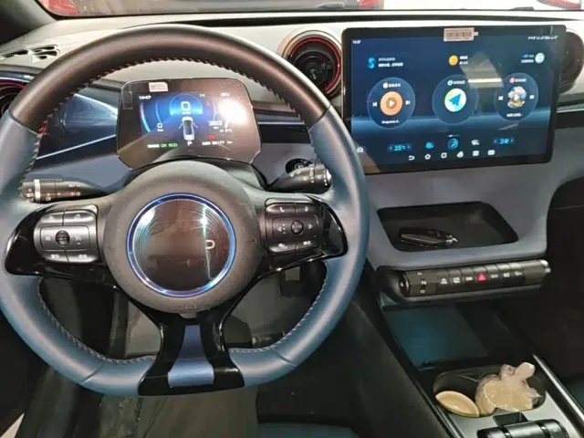 BYD Dolphin — Фото автомобиля 9