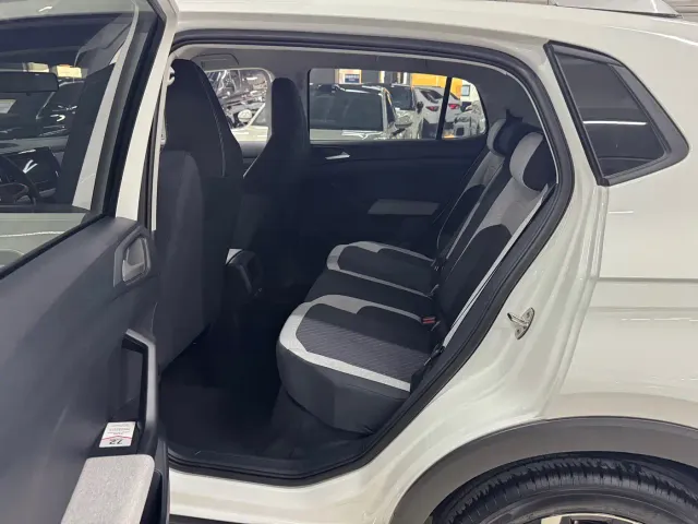 Volkswagen Tharu — Фото автомобиля 6