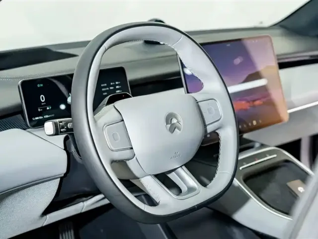 NIO NIO ET5T 2025 75kWh Touring — Фото автомобиля 12