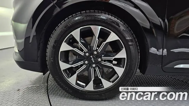 Kia Canival Carnival 4 поколение Дизель 9 мест Signature — Фото автомобиля 4
