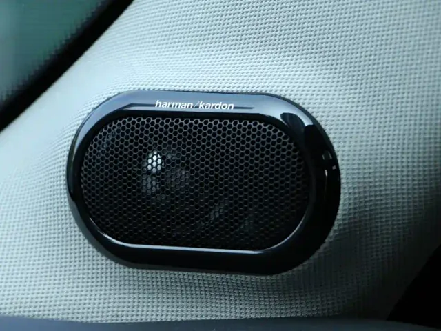 MINI Hatch — Фото автомобиля 22