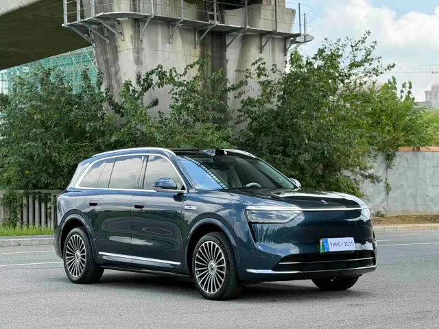 Aito M8 — Фото автомобиля 2