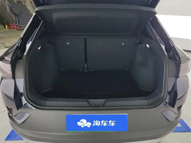 Volkswagen ID.4 Crozz — Фото автомобиля 4