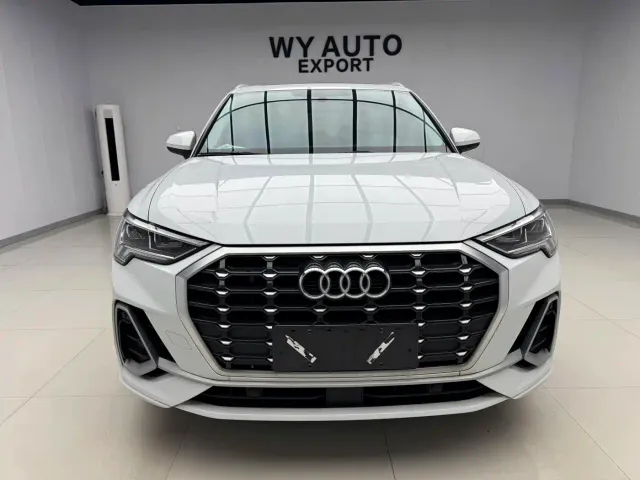 Audi Q3 — Фото автомобиля 2