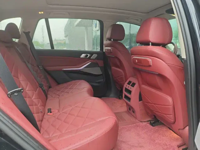 BMW X5 — Фото автомобиля 14
