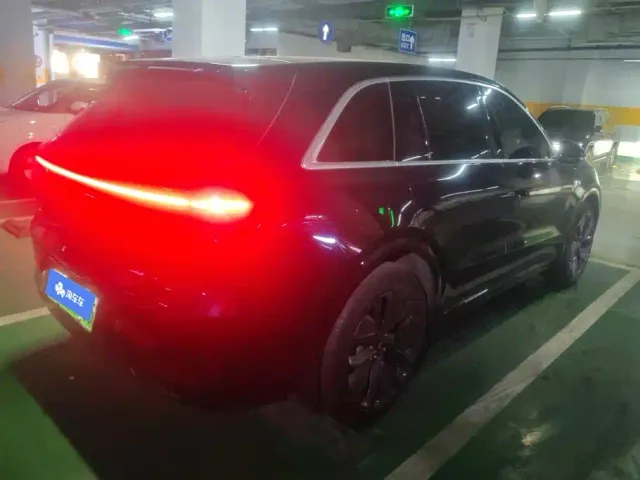 Li Auto L6 — Фото автомобиля 3