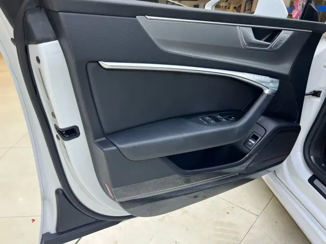 Audi A7 — Фото автомобиля 8