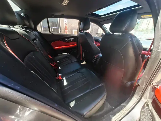 GAC Trumpchi Emkoo — Фото автомобиля 17