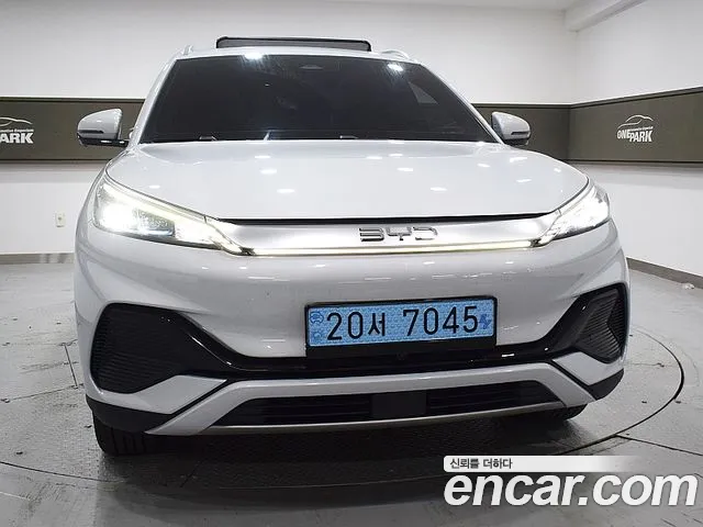 BYD Atto 3 — Фото автомобиля 2
