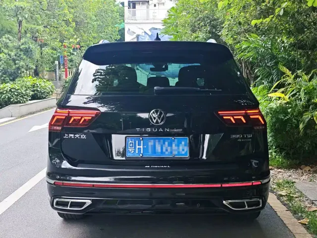 Volkswagen Tiguan L — Фото автомобиля 5