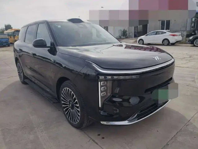 IM Motors LS8 — Фото автомобиля 3