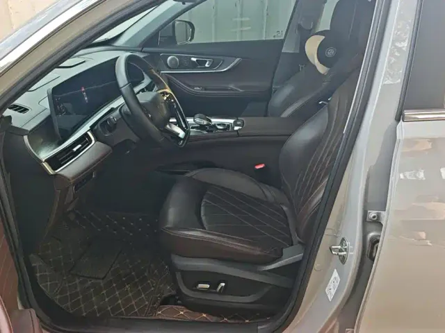 Chery Tiggo 8 PRO 2022 290T 2WD Vast Version 5-Seater — Фото автомобиля 9
