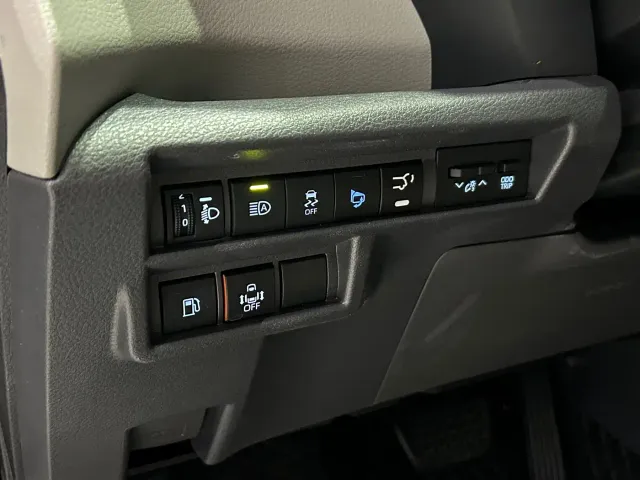 Toyota Granvia — Фото автомобиля 7