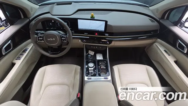 Kia Carnival Generation 4 — Фото автомобиля 10