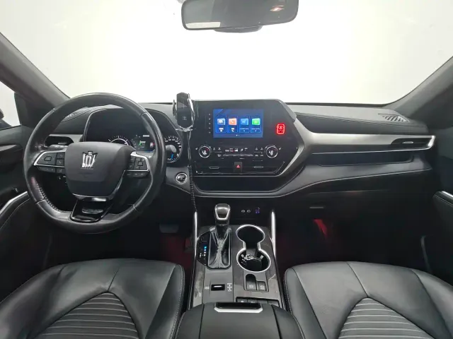 Toyota Crown Kluger — Фото автомобиля 12