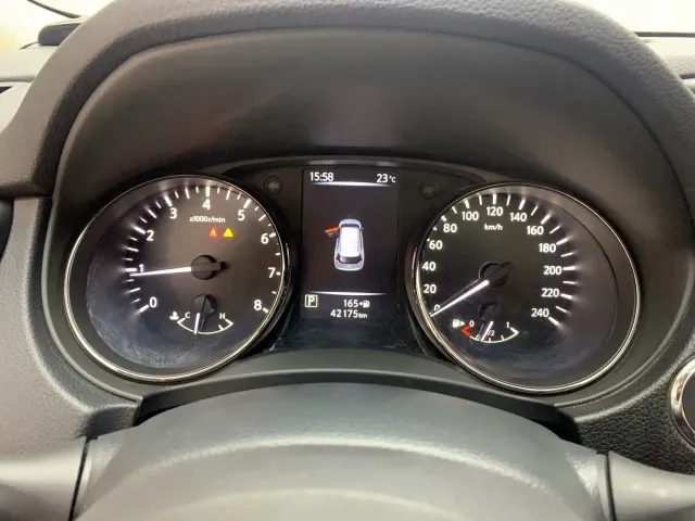 Nissan X-Trail — Фото автомобиля 16
