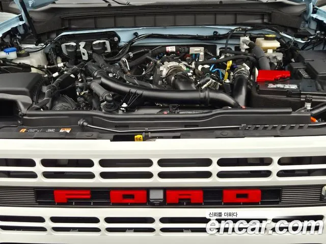 Ford Bronco — Фото автомобиля 4