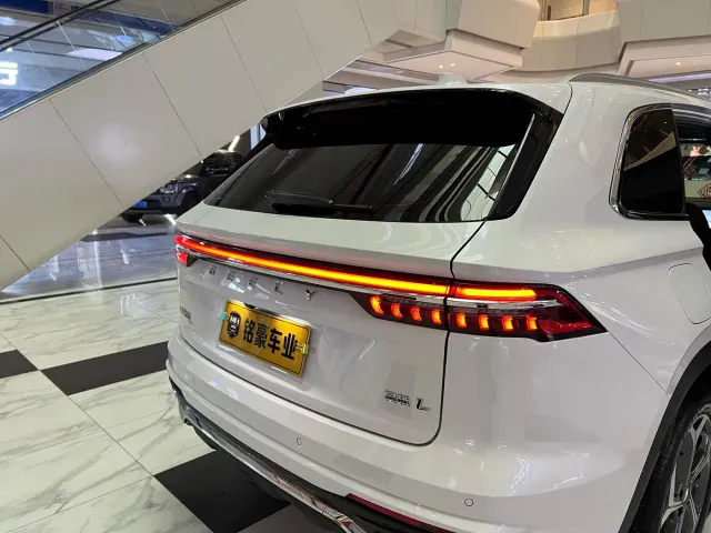 Geely Xingyue L — Фото автомобиля 19