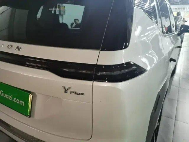 GAC Aion Y — Фото автомобиля 7