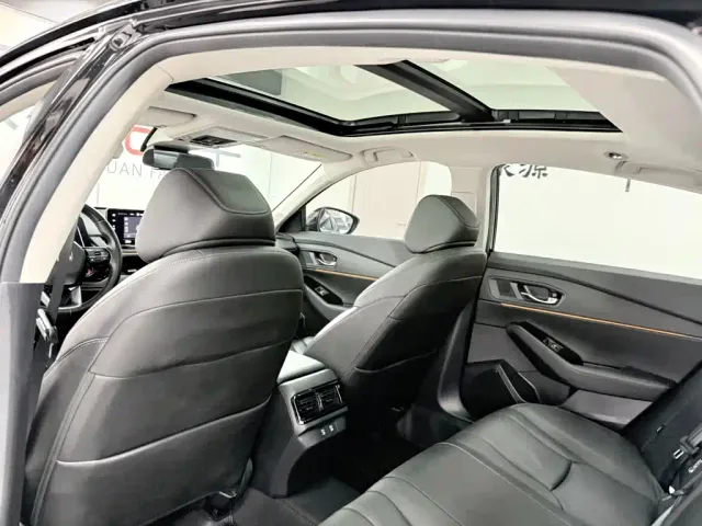Honda Accord — Фото автомобиля 11
