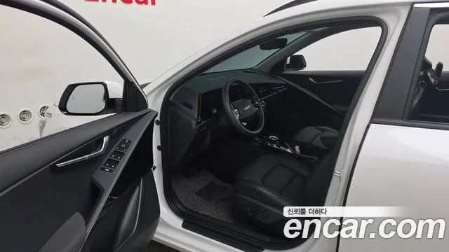 Kia Niro The All New — Фото автомобиля 10