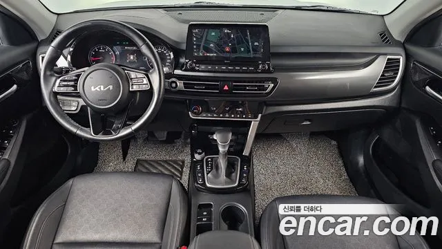 Kia Seltos — Фото автомобиля 7
