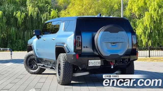 GMC Hummer EV — Фото автомобиля 2