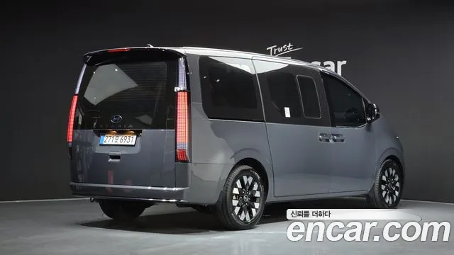 Hyundai Staria — Фото автомобиля 2