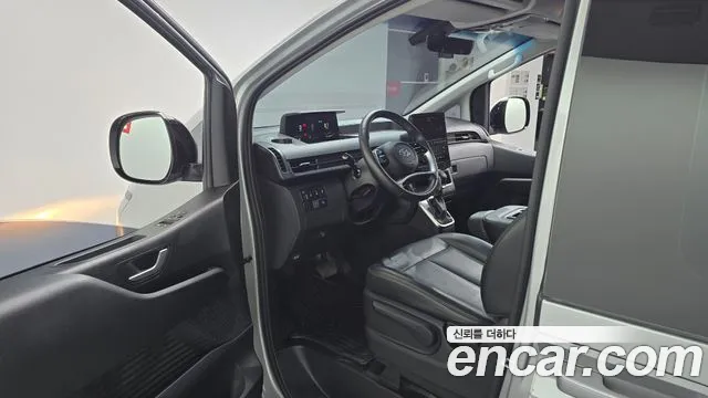 Hyundai Staria — Фото автомобиля 15