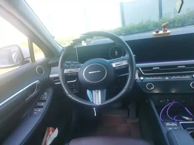 Hyundai Sonata — Фото автомобиля 6