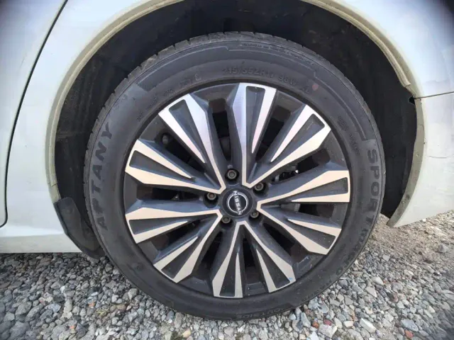 BYD FangChengBao Leopard 5 — Фото автомобиля 18