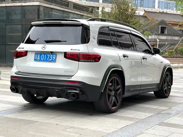 Mercedes-Benz GLB AMG — Фото автомобиля 4