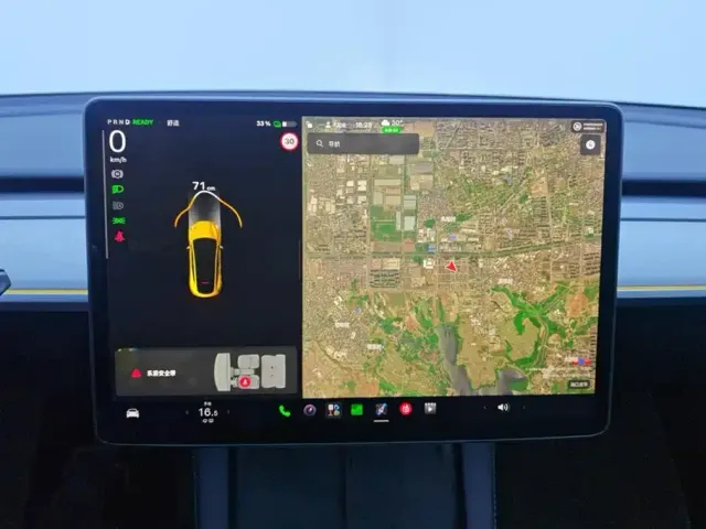 Tesla Model Y — Фото автомобиля 14