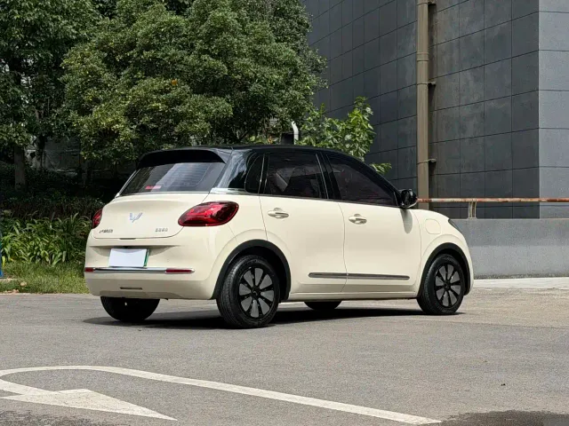 Wuling Bingo — Фото автомобиля 5