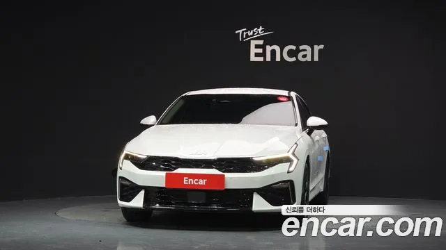 Kia K5 Новый K5 3 поколение 2.0 LPi(Для проката) — Фото автомобиля 3