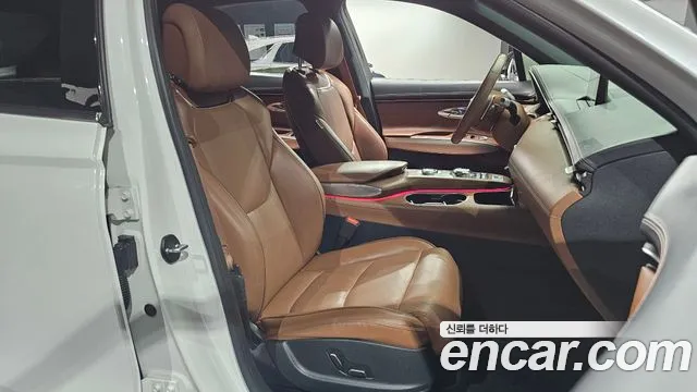 Genesis GV70 — Фото автомобиля 25